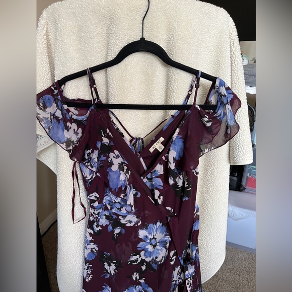 Francesca’s collection Floral Maxi dress - Picture 4 of 15